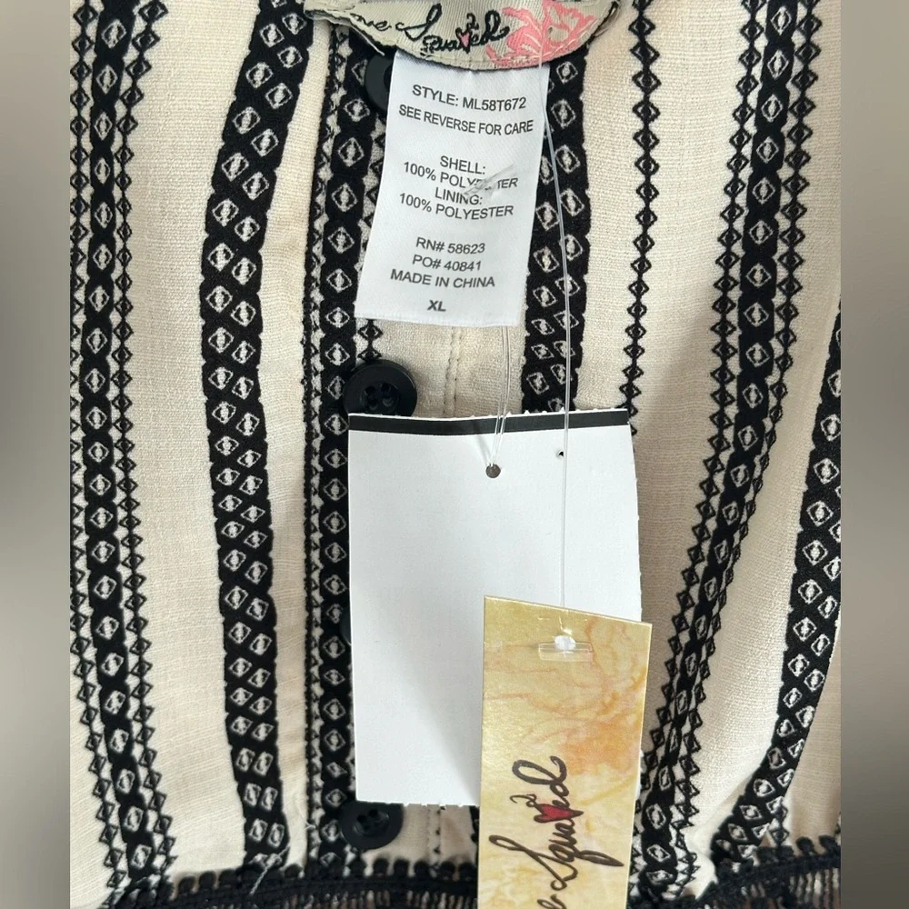 Black & Ivory striped lightweight long dress with adjustable spaghetti straps. - Picture 5 of 5